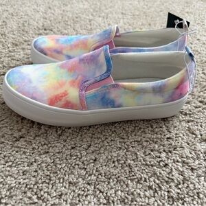 Art Class Carly Canvas Slip-On Sneakers Pastel Tie-Dye Kids Size 3 NWT